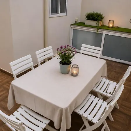 Διαμέρισμα Seashells 1 Min To Seafront & Sliema *