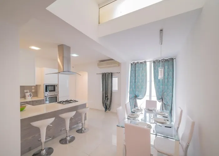 Seashells 1 Min To Seafront & Sliema * Gżira